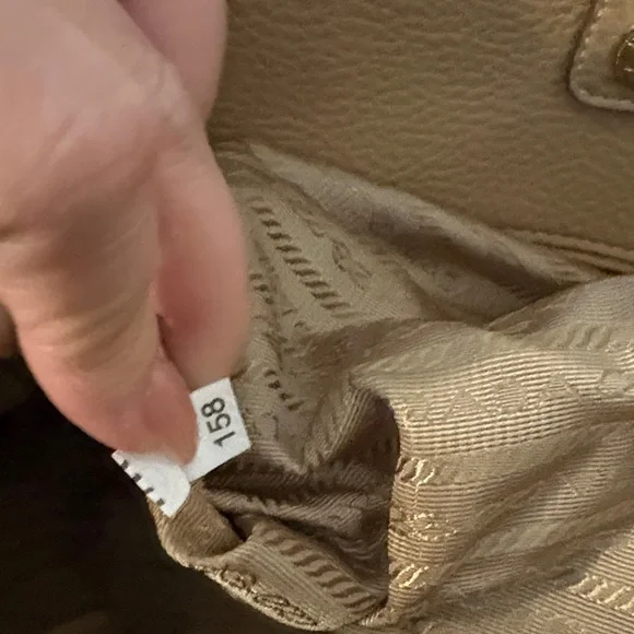 Vintage Prada Taupe Pebbled Leather Tote with Gold Hardware- open to offers - Picture 6 of 6